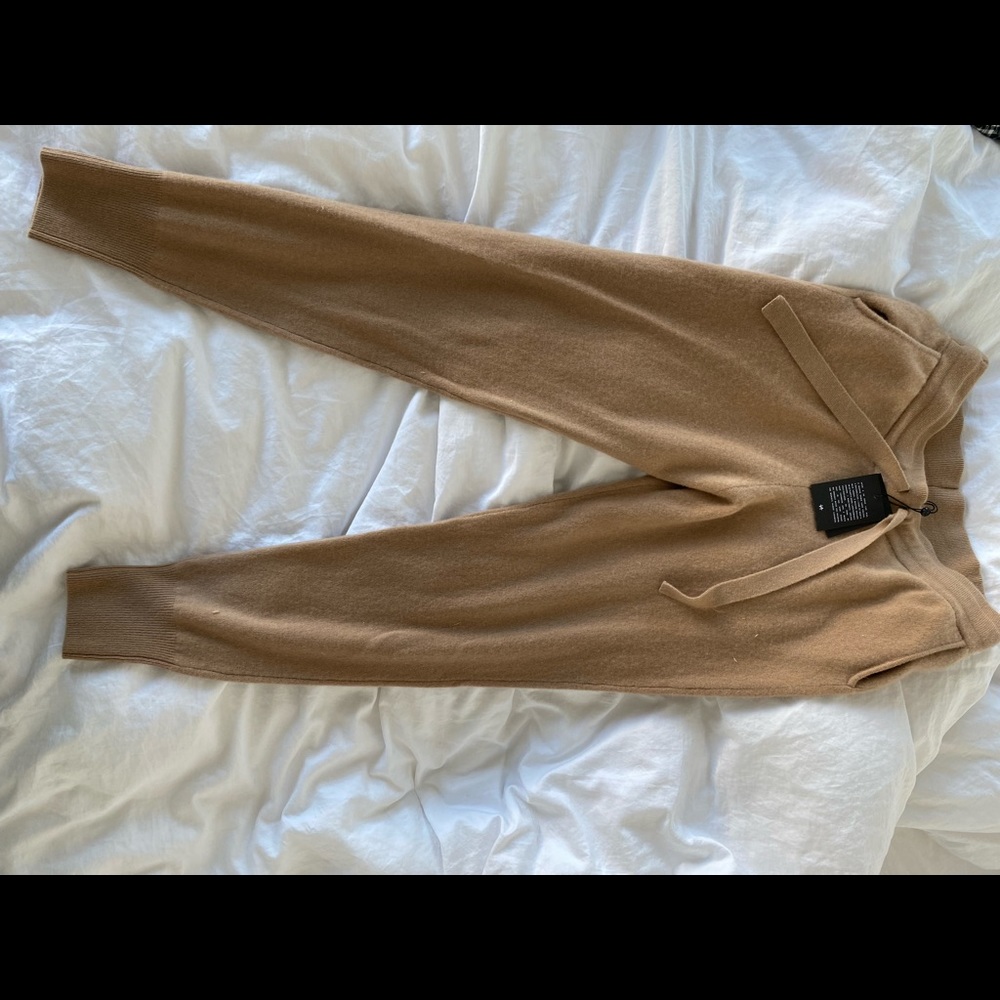 Naadam cashmere set